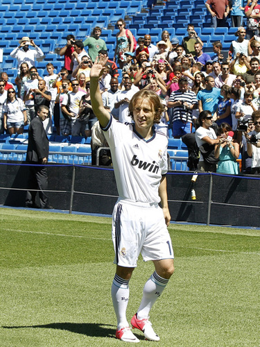 巴媒：内马尔父亲的公司以大约1800万美元收购“贝利”品牌